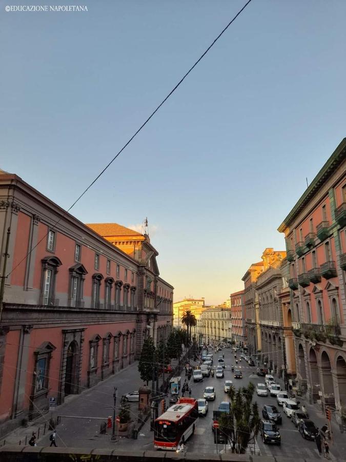 Civico 5 Appartament Napoli Centro Apartment Luaran gambar