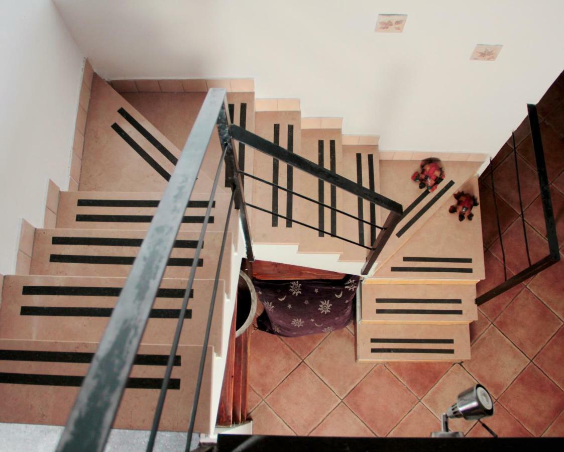 Civico 5 Appartament Napoli Centro Apartment Luaran gambar