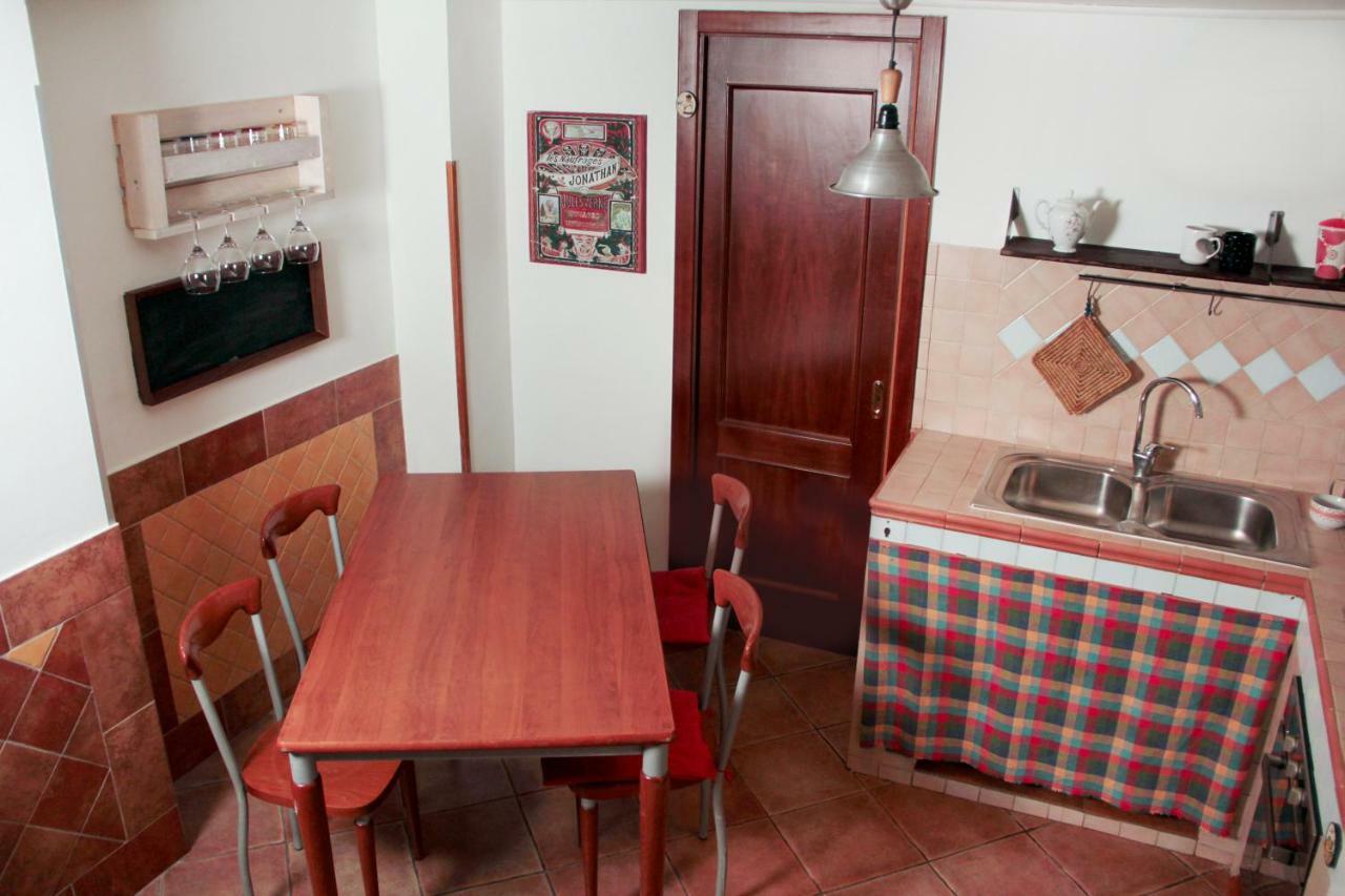 Civico 5 Appartament Napoli Centro Apartment Luaran gambar