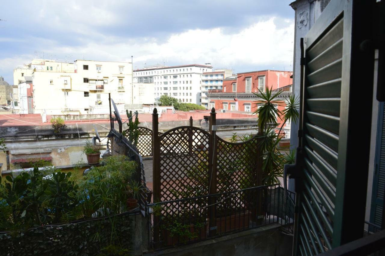 Civico 5 Appartament Napoli Centro Apartment Luaran gambar