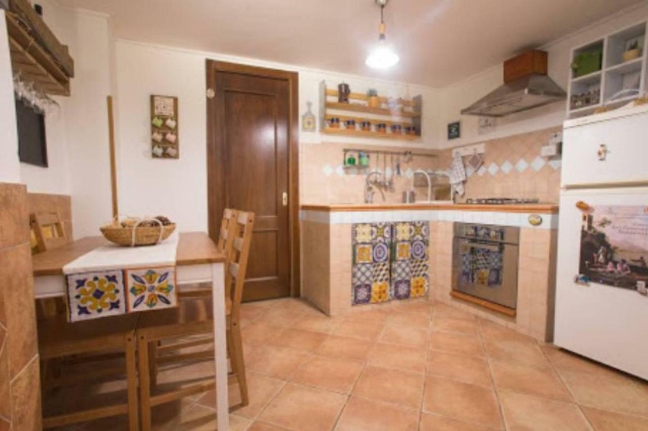Civico 5 Appartament Napoli Centro Apartment Luaran gambar
